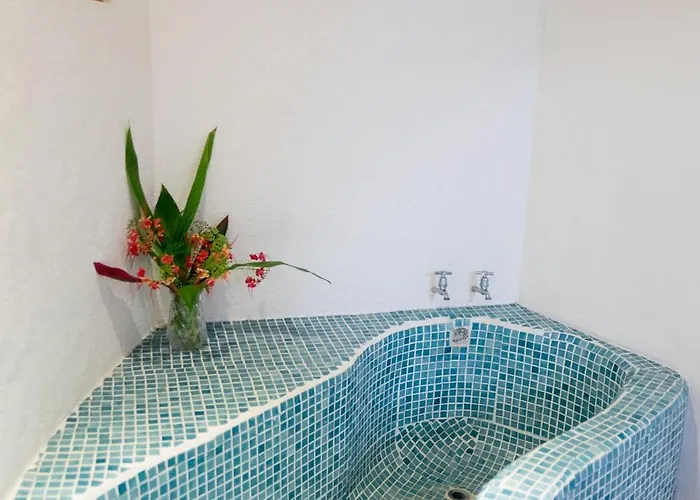 Sunrise Bed & Breakfast 3*