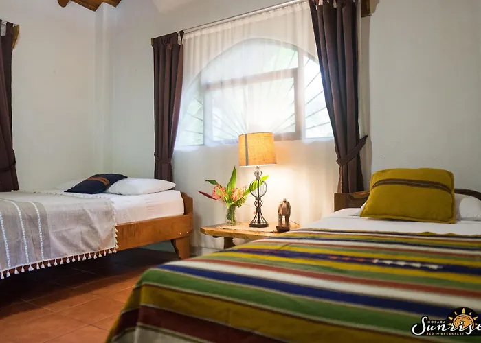 Sunrise Bed & Breakfast 3*